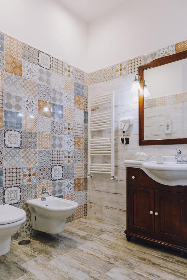 Agora Bisceglie Bed & Breakfast Exterior photo